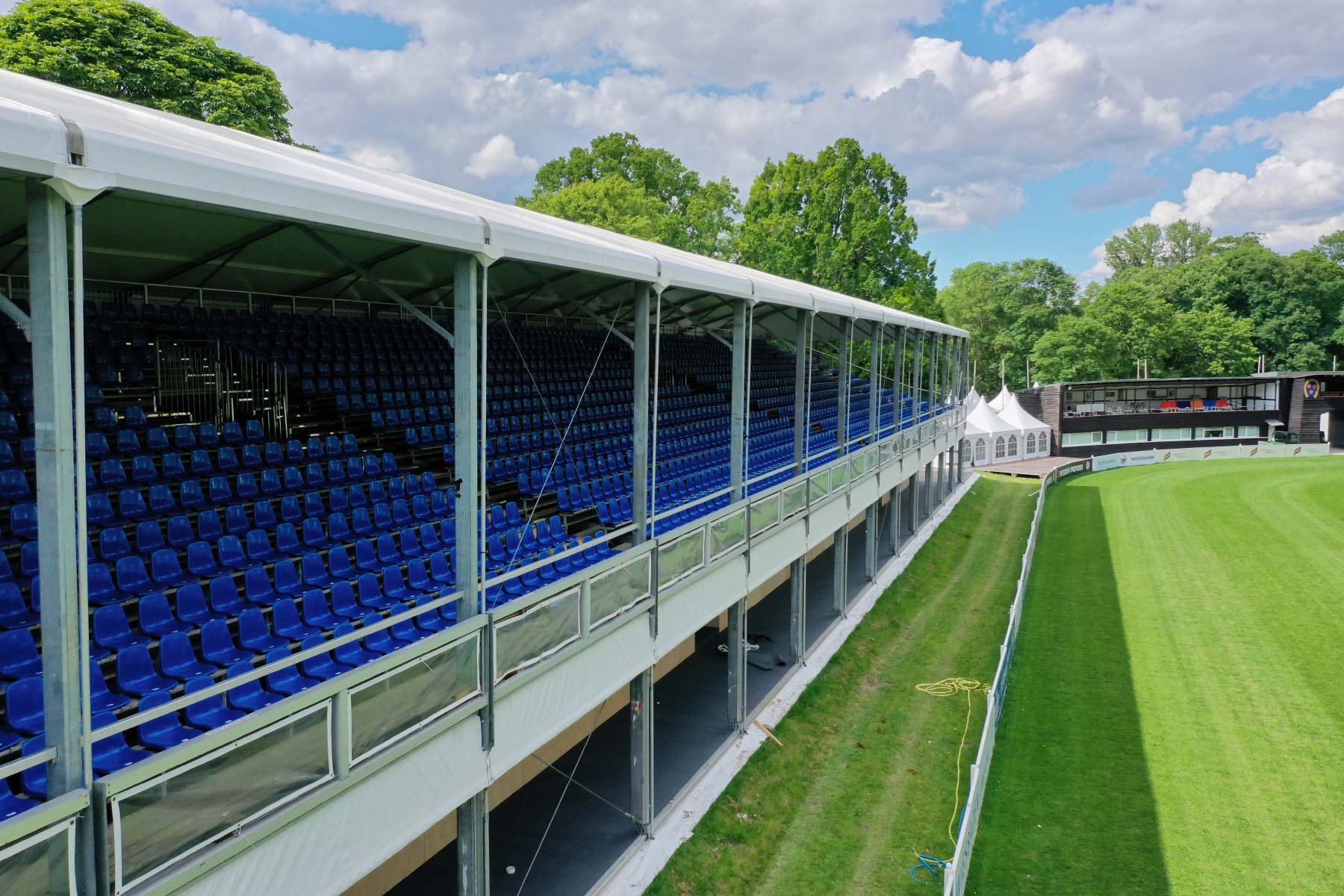 Bender Tribünen, Bühnen und Stadien für Sport Veranstaltungen Events536